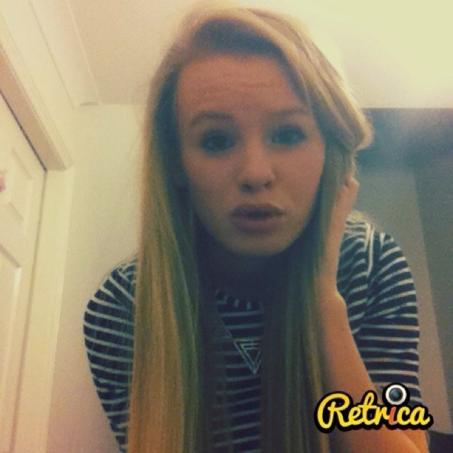 XAlexwalshx's profile picture. Follow me and i'll follow back:))