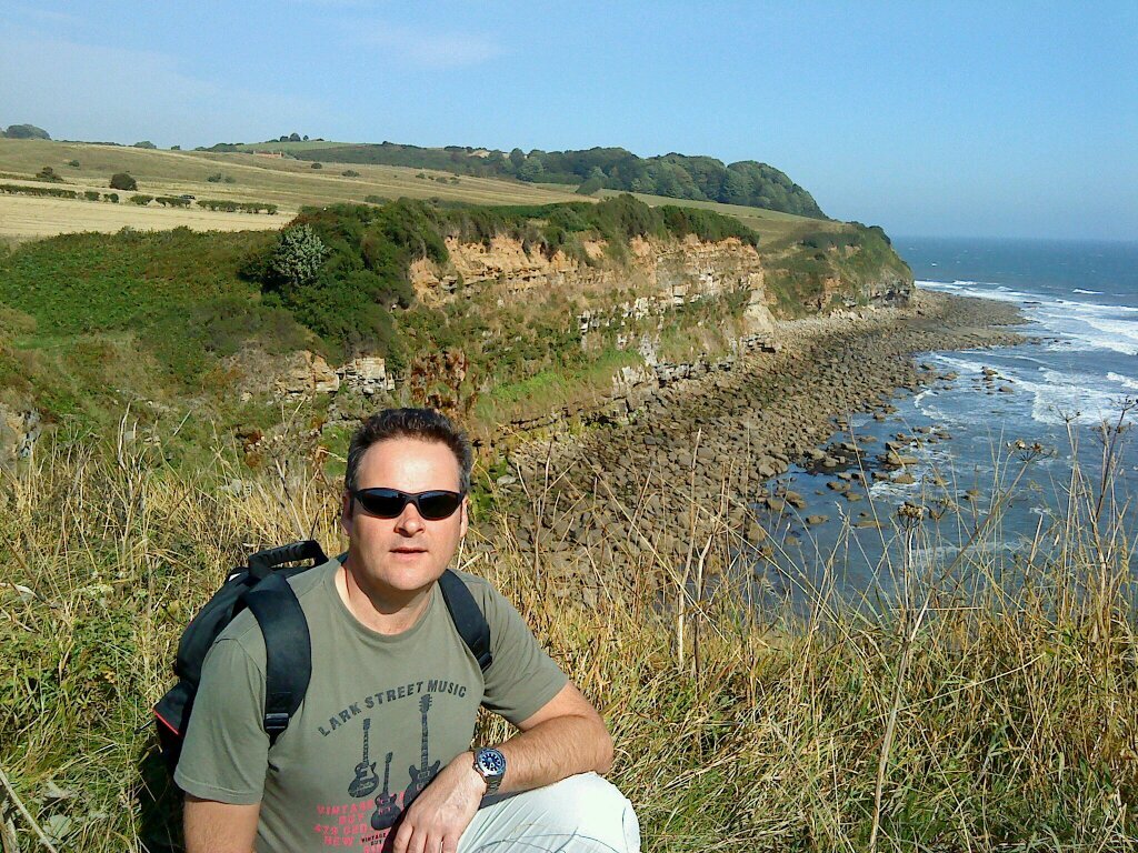 micklanie's profile picture. cyclist, cat and dog person, horse racing enthusiast