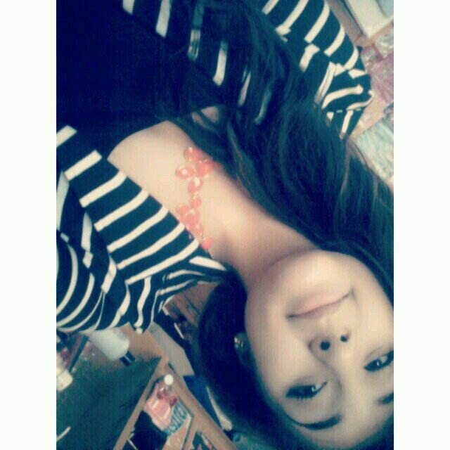Denisse Andrade | Shuffler |Follow & I'll follow back ✌✌ don't follow to unfollow ;p