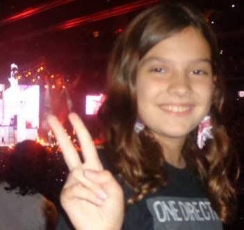 awesomechloet's profile picture. I'm a random minecrafter / directioner / pokemon fan / ninja who likes pancakes...