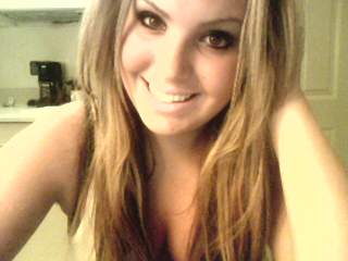 I'm a 19y/o Portuguese Girl From Mississauga =)