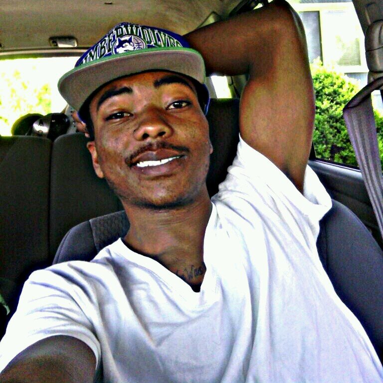 grinding till i can't no more... follow me on ig: theegreat_rajon_donde!