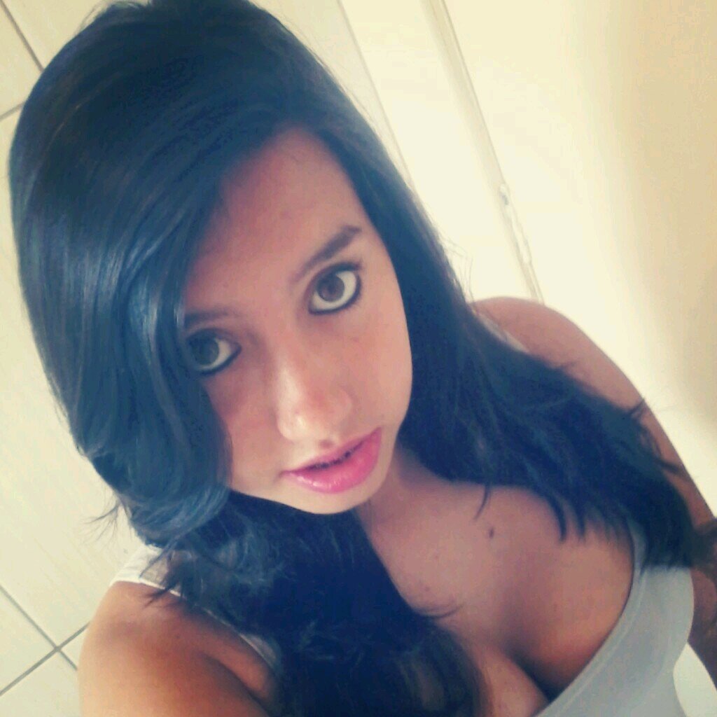 O fantástico da vida é estar com alguém que sabe fazer de um pequeno instante um grande momento, Teamo mor *-* / @Umtaldejeff