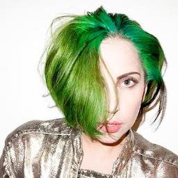 lady gaga 
minha deusa
alienigena
kkk
amo ela minha diva