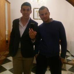 chipichipiron's profile picture. Estudiante de Joyería y Orfebrería y amante de la Semana Santa.