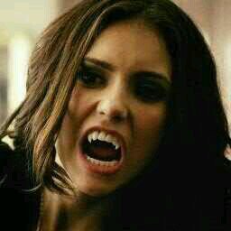 I will always protect myself. If you're smart, you'll do the same. Katherine Pierce
#TeamDefan