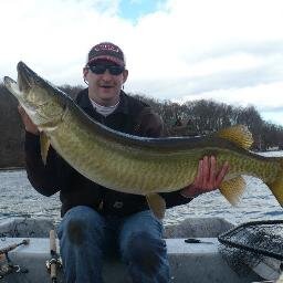 I am a fishing instructor, National Outdoor Writer and carp and musky fanatic........