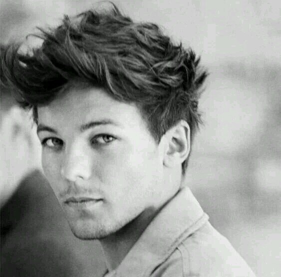 15,
Macedonian Directioner ♥..