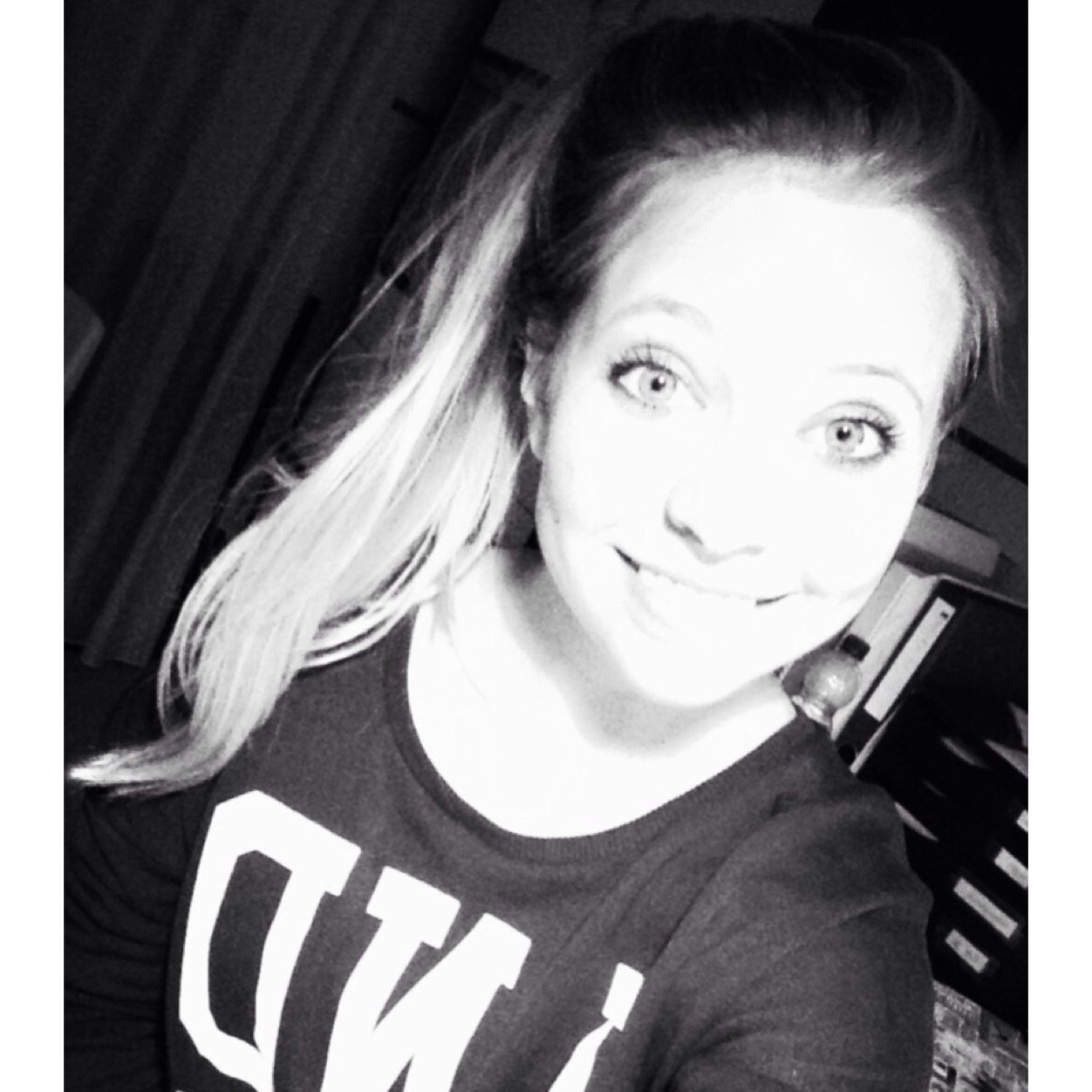 Noutieee je bent echt een schattie, hou van jeee lekkerdingetjee xoxooxxo Evaa