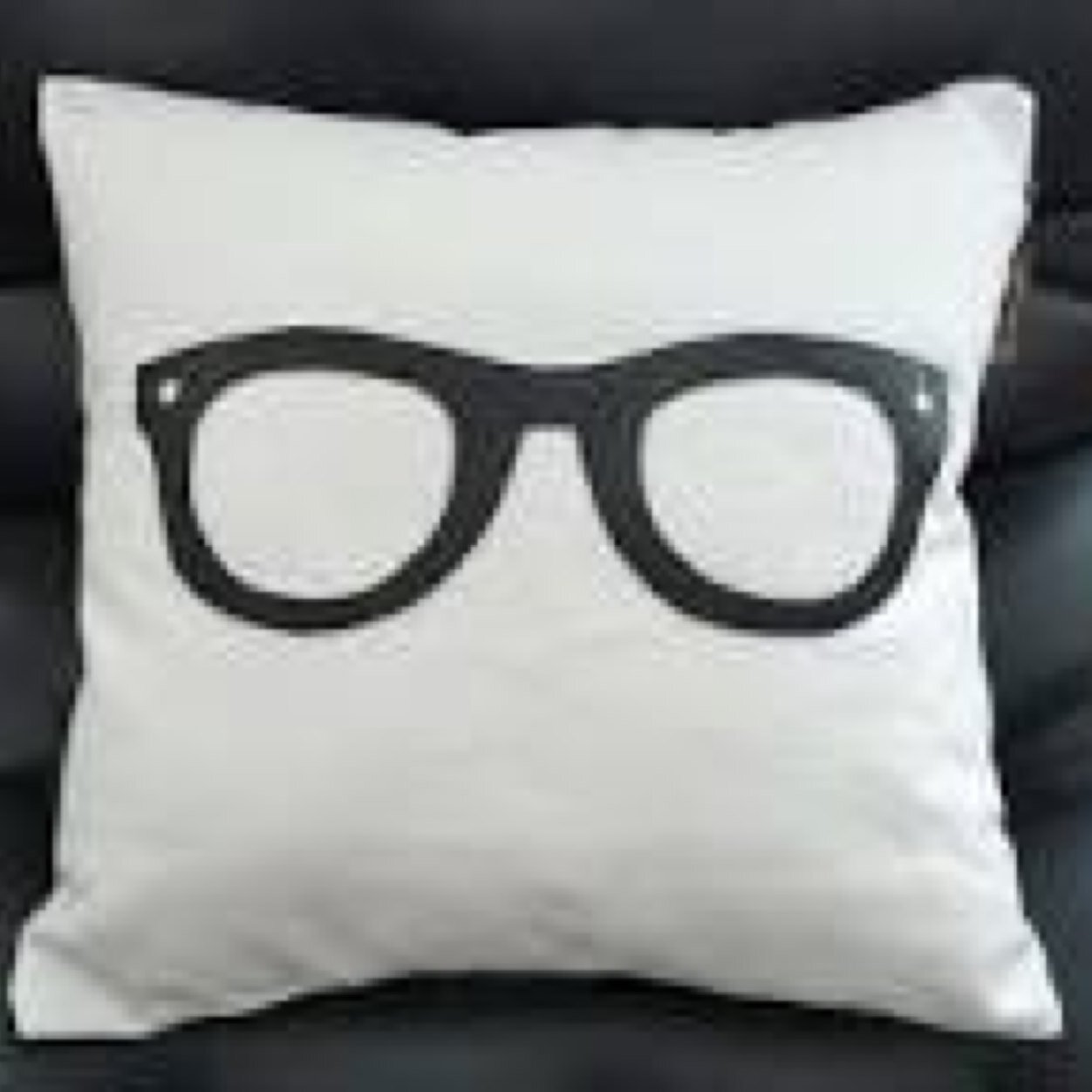 tylerspillow's profile picture. Tyler gives me head every night