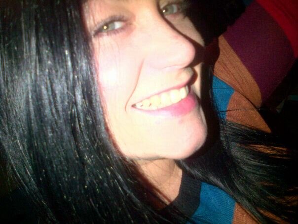 ☆:*´¨`*:.☆If you fall its your own fault, you shoulda beat those mofo's down :) 16/11/87 proud mum,love food, happy chick ☆:*´¨`*:.☆