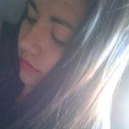 Don't listen to a word I say. camila 16 años chile :))