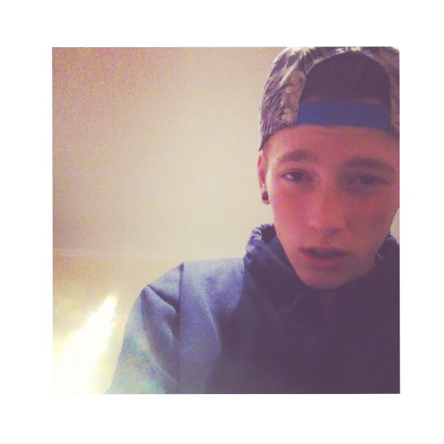 ••Bmx•16•hats•freinds••