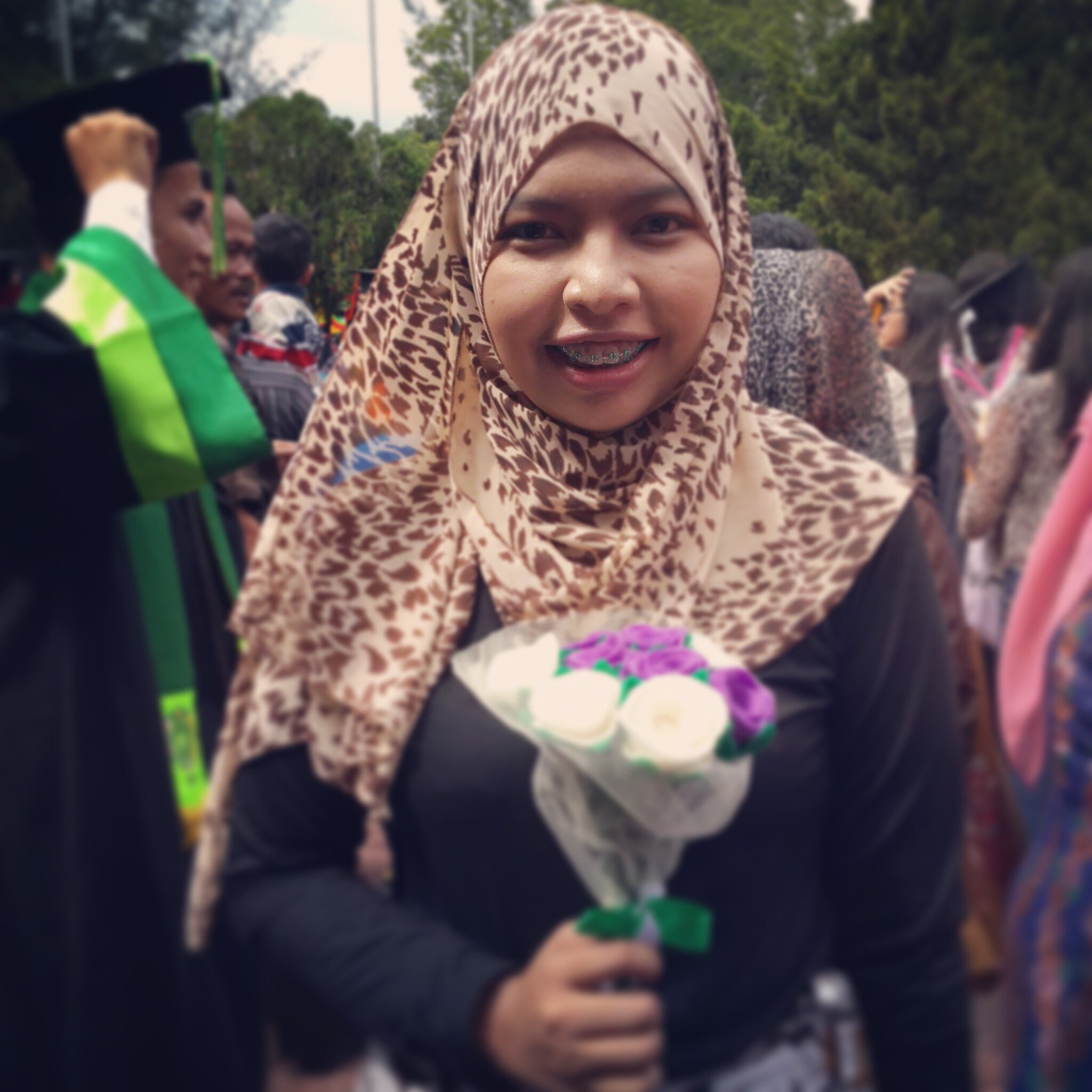 Departemen Gizi Masyarakat | Fakultas Ekologi Manusia | Institut Pertanian Bogor | Angkatan 47 (2010) | Love rain ice cream chocholate drama and sleeping beauty