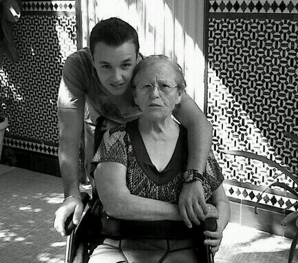 lara_romero_'s profile picture. 