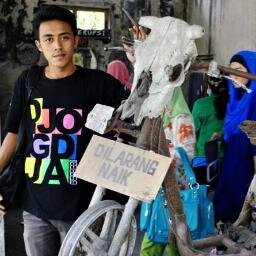 tama_tompeL's profile picture. a peace will be felt, if patience is infinite.