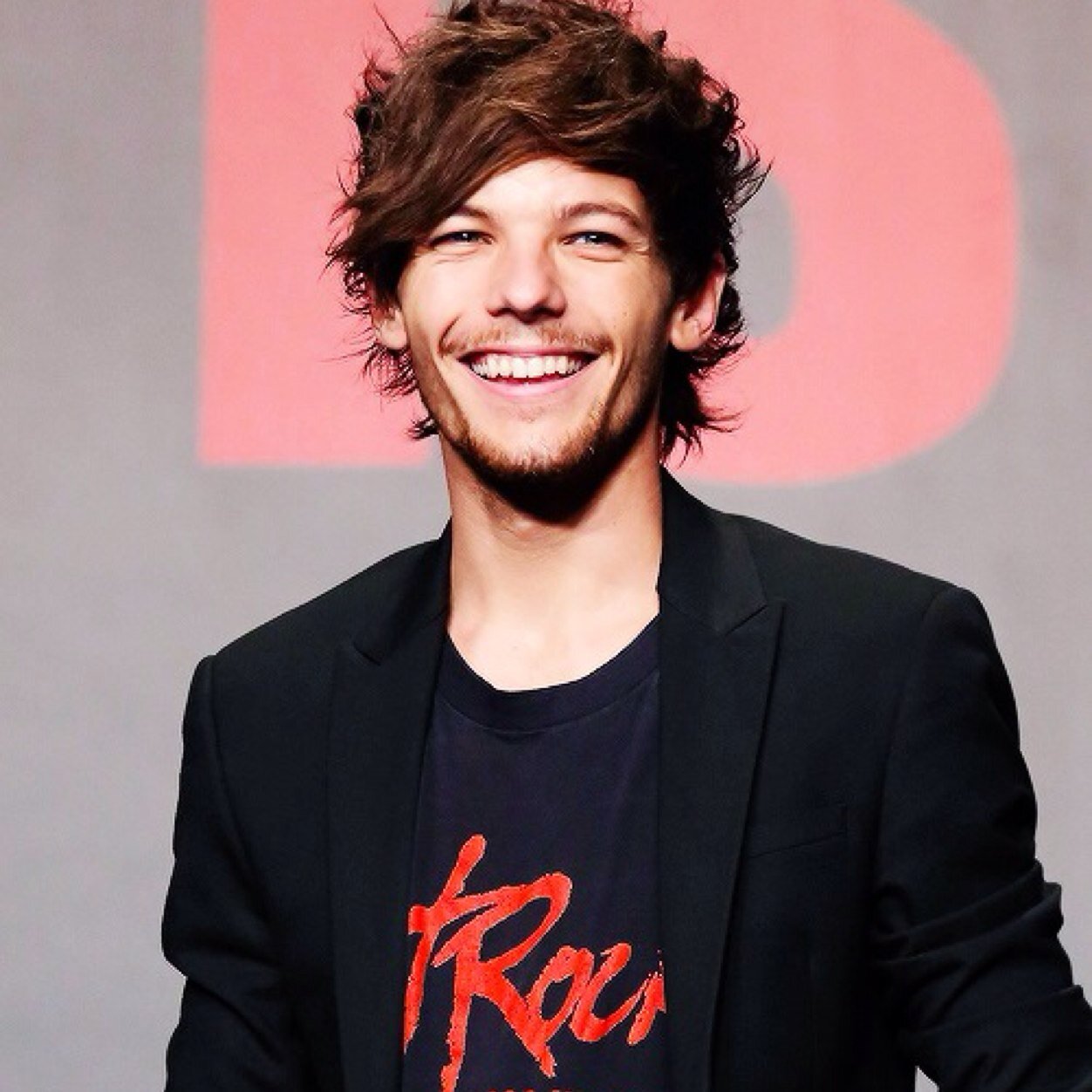 Hi! This is just a free follow, so please follow @cabellonarry :) thank you!