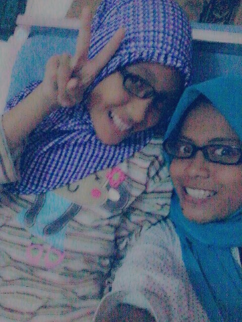 tarissa_adhisty's profile picture. 