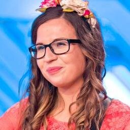 The flowery haired girl from X Factor? that's me.  {RP/Bi/Single}