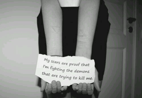 im a young self harmer trying to 'recover' im here if anyone needs a chat ❤    stay strong, your perfect the way you are ❤