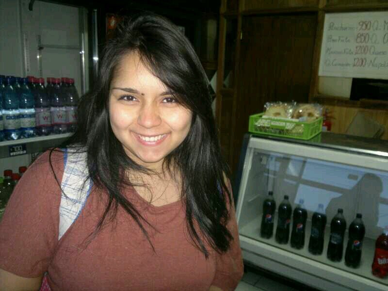 Estudiante Ing. Comercial, Universidad de Valparaiso, Campus Santiago 
Empaque monserrat monjitas
Jugadora de basket
echelon  30stm