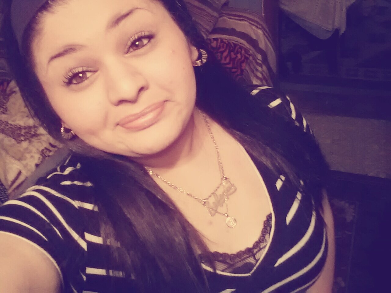 follow me ill follow back (: and follow my instagram @baby_lenah
