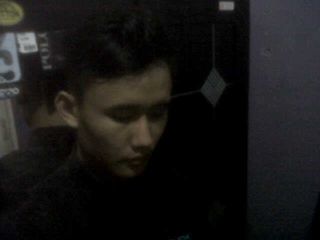 Guitarist_personel greenVANO.               Sahabat NOAH    Hard work for future lighter