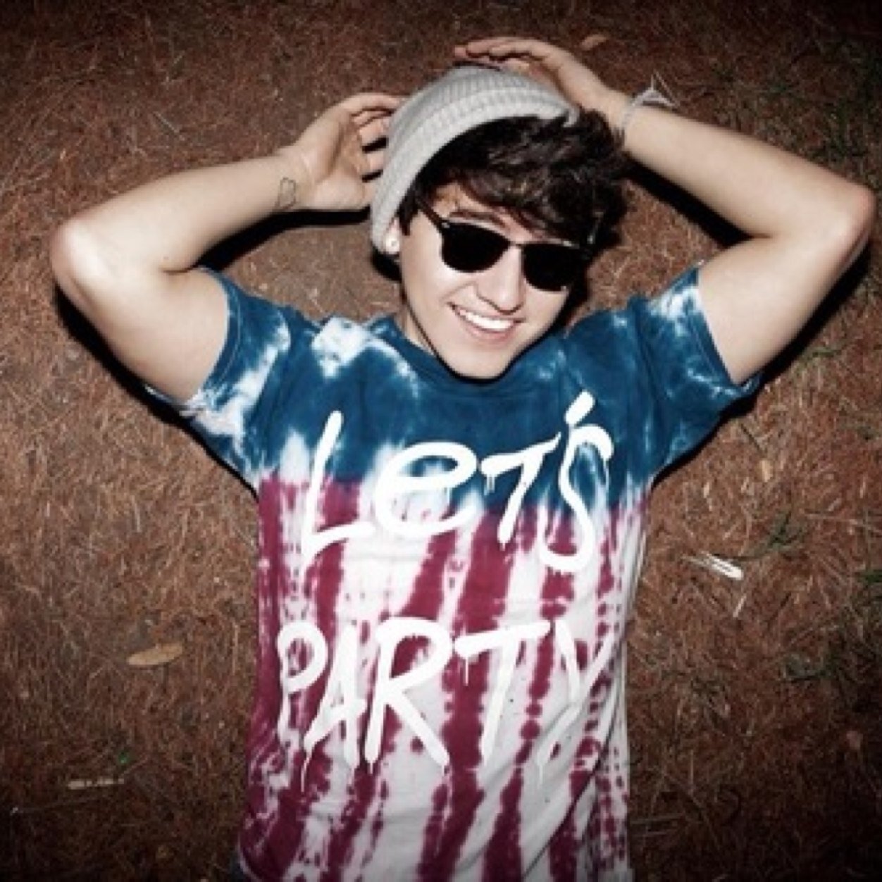 Follow @ciicelygonzalez ♡