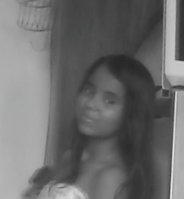 i am fashion girl and iam hunter100% and i love one direction to and my dream is to become a big star and to everybody now i exist lol!!!!!!!!!!!!!!!!!!