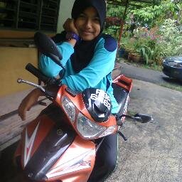 i'm 13 years old..
follow me n i will follow u back..
peace !!! http://t.co/ACFxnIShVY
WeChat ID : khairina_syakirah