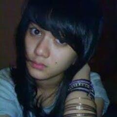 shoping, jalan2 dan nonton. yang penting happy aja