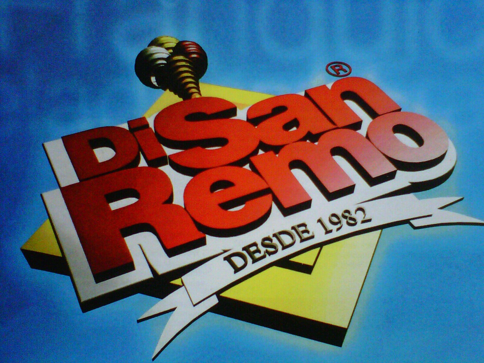 Disanremo elabora helados artesanos desde 1982 en Vigo para heladerías de España y Portugal. La mejor calidad,variedad y sevicio,al mejor precio.