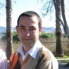 Dar el primer paso, no es necesario ver el camino completo. Solo con dar primer paso, el resto irá apareciendo a medida que se camina.