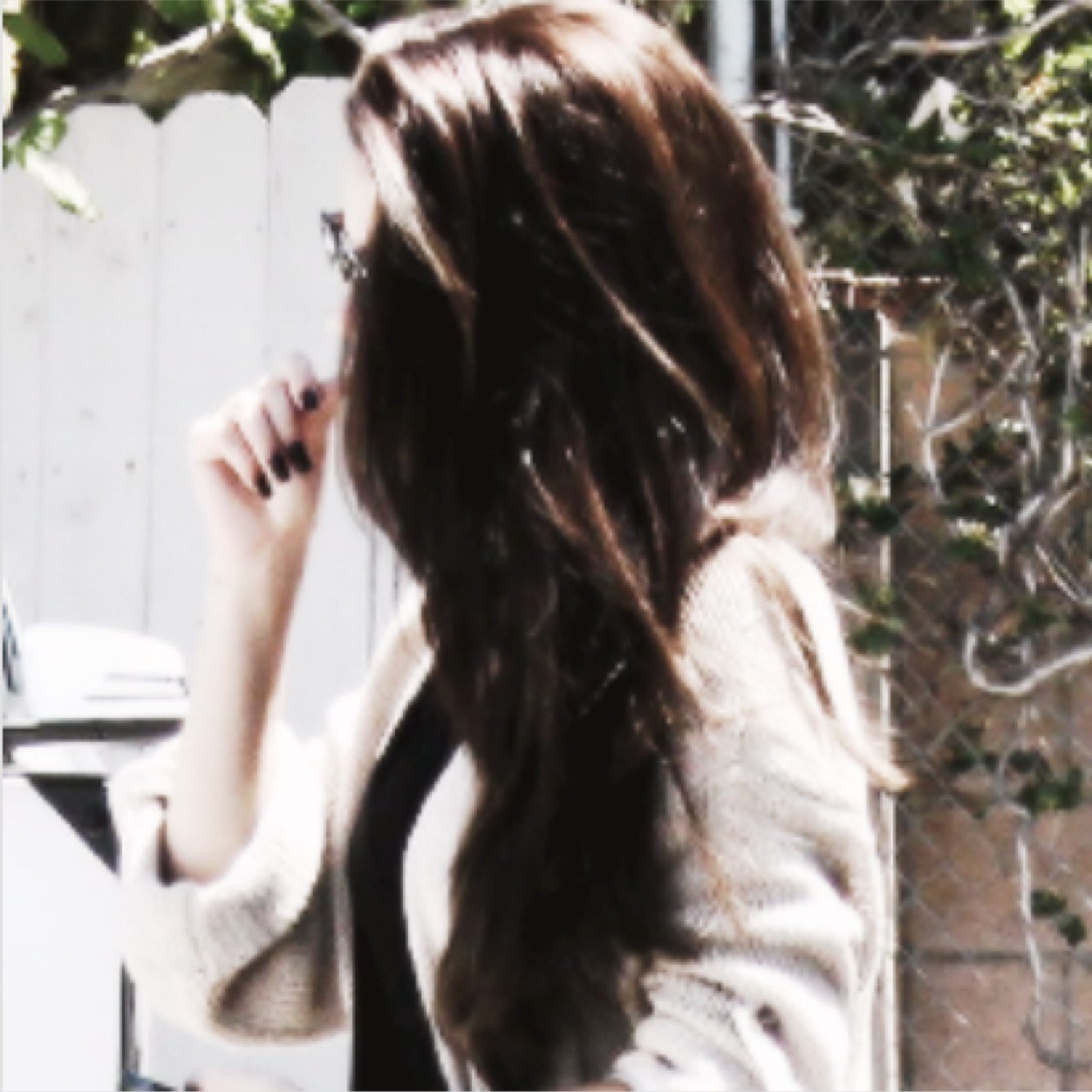 Gomez. • what you want. • dm.