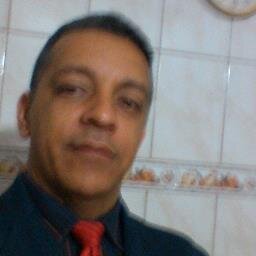 Amo a Deus e fazer tua vontade, amo meu próximo por isto sou feliz!