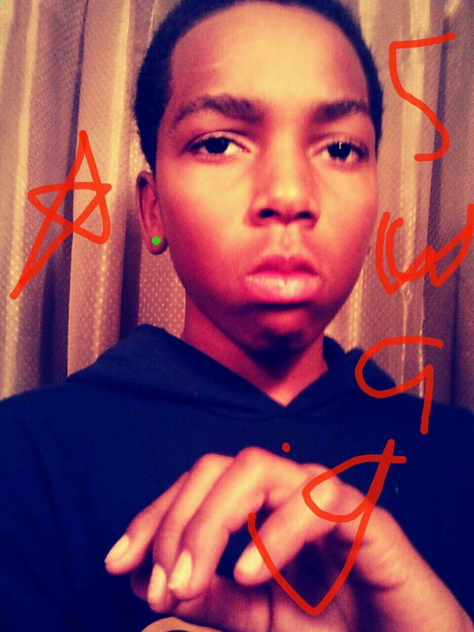 Follow Me I'll Follow Back. i like pizza, Rep #Cc allday. Like the bengals and i got swagg