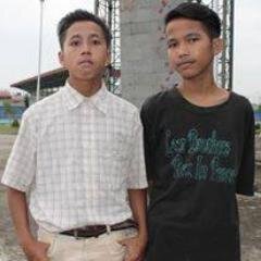 tanggal lahir 05 okt 1997.lahir di kota palembang . kami suporter bukan PENONTON.Lu jual gue beli harga diri harga mati SINGA MANIA sampai mati \m/
