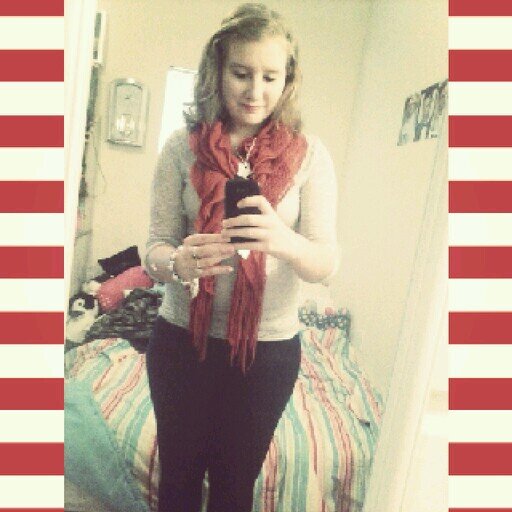 Courtney, 18, Christian, I love Dylan and Adam Levine. From Atlanta c: