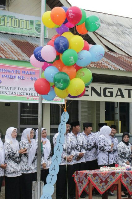 Taati peraturan yang berlaku, tingkatkan lah kedisiplinan kita :)