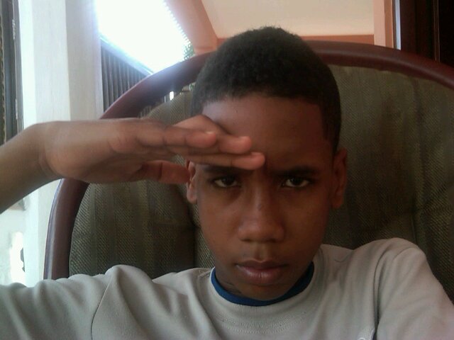 henryextre's profile picture. Ten cuidado En Kien Confias, Por Kq No Todos Son Amigos.