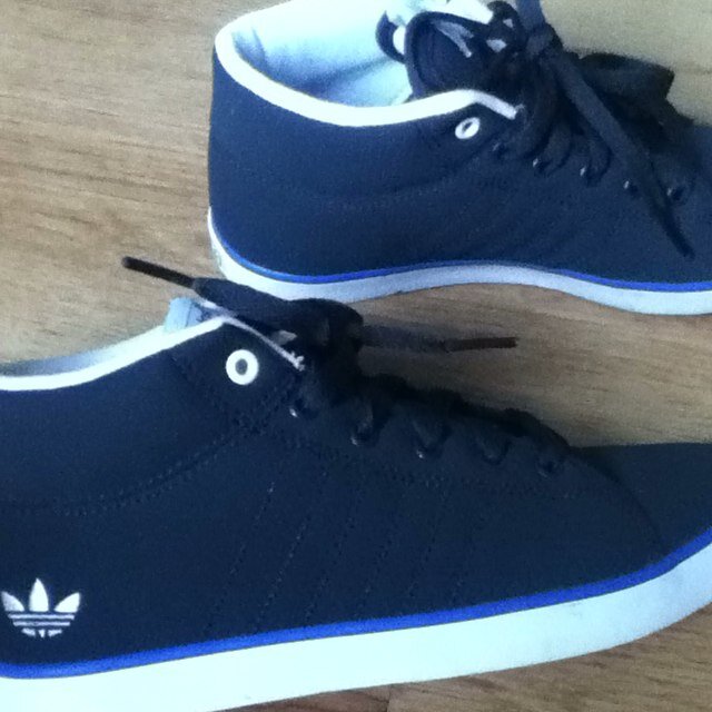 wishwosh67's profile picture. 