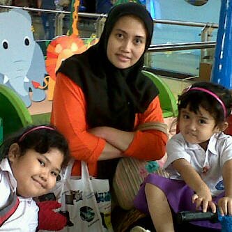 nia_atja's profile picture. mom of 2.. pink princess.. :))