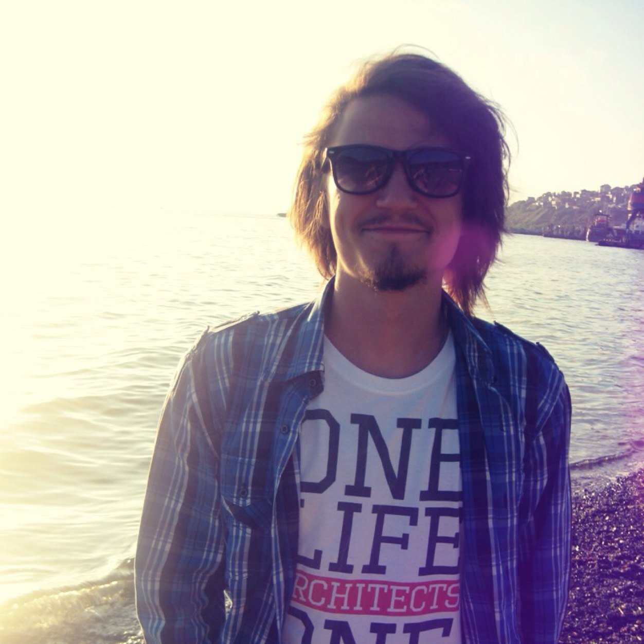 rs_offer's profile picture. 