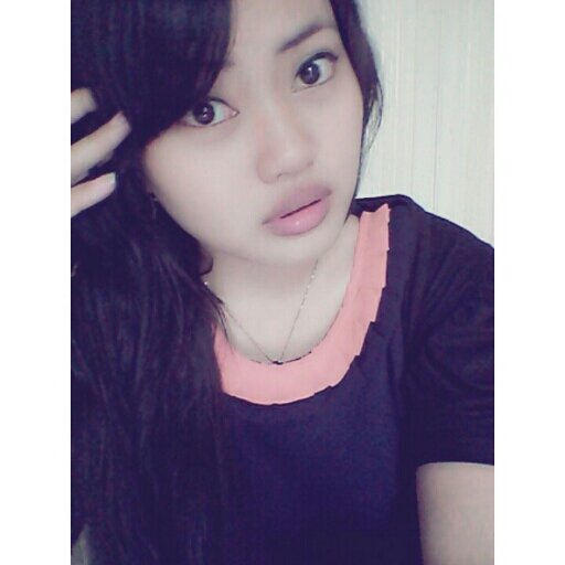 Simple-simple aja \\(´▽`)/ | mahasiswi UNLAM Ilkom 09 |