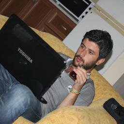 Bu ülke insanı kendi mutluluğu için bugüne kadar aslında hiçbir şey yapmamış. Yani, bu ülke ne kadar daha güzel ülke olabilir?