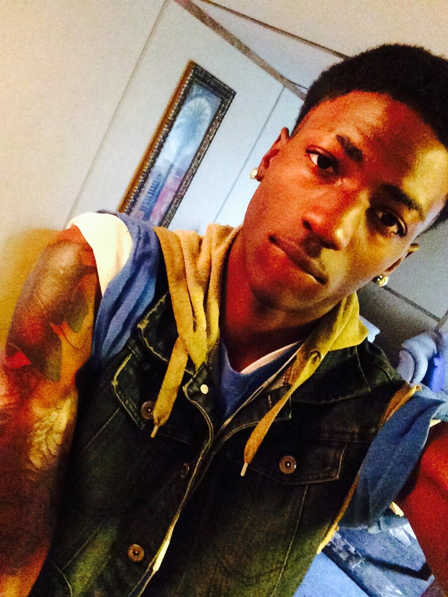 #Swagger #Dah ReAlest#blunts Blowing my nigga#MOB/money ova bullshit!#Real Work pays off