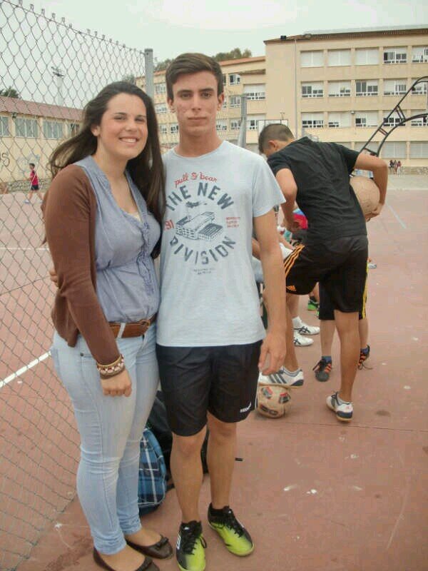 Amante de la semana santa de Málaga;Siempre tengo una sonrisa para aquel que la necesite y pienso que las cosas no pasan POR CASUALIDAD.