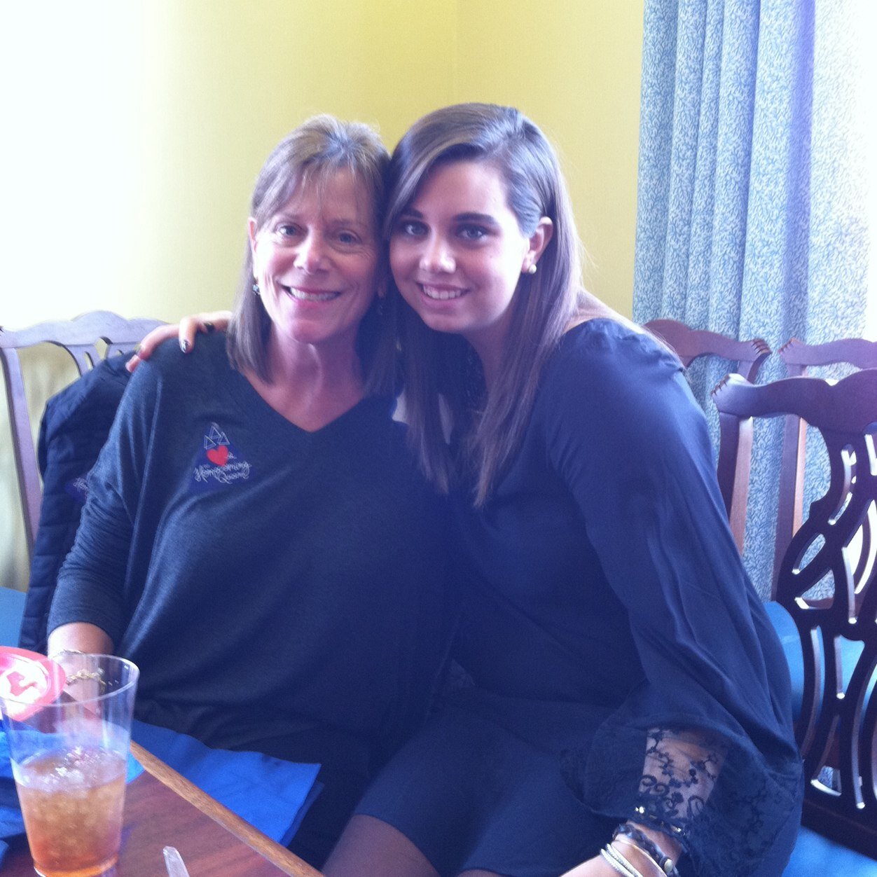 BizsBeth's profile picture. Hotty Toddy!❤️