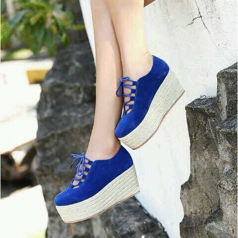 Shoes, kosmetik, baju, accessories! :) We are TRUSTED SELLER baju korea under 100rb • Font bb unik•