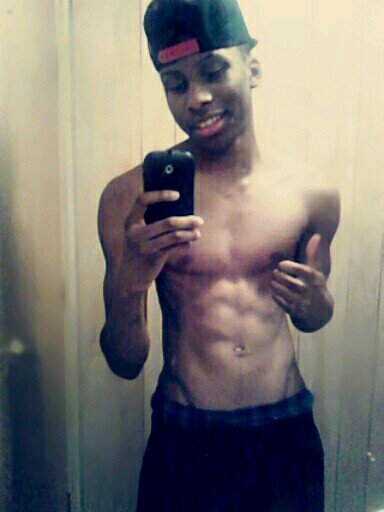follow me because I follow FB@ calvin dagreatest ravenell kik : calvinravenell